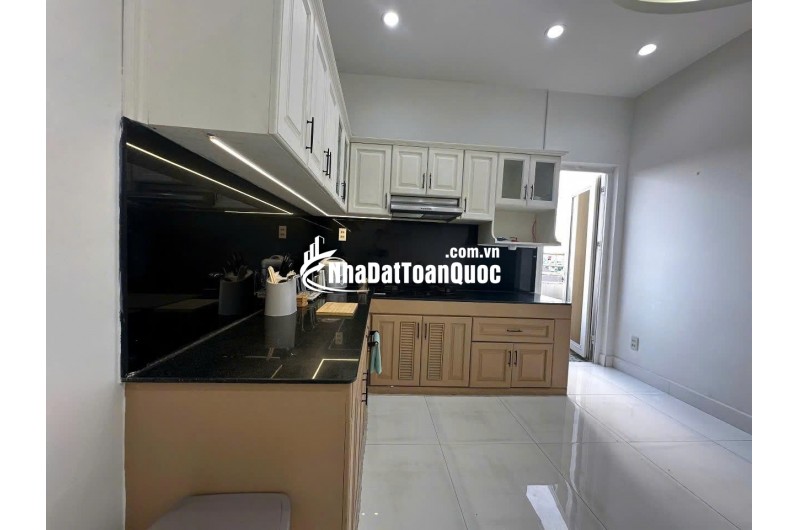 CHÍNH CHỦ BÁN CĂN HỘ GÓC 74M2 – VIEW ĐẸP – FULL NỘI THẤT CAO CẤP – GIÁ SIÊU TỐT!